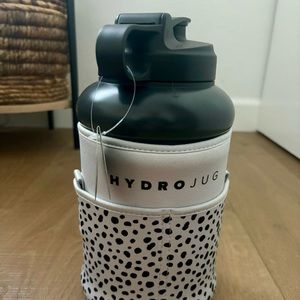 Hydrojug and Sleeve (NWT)
